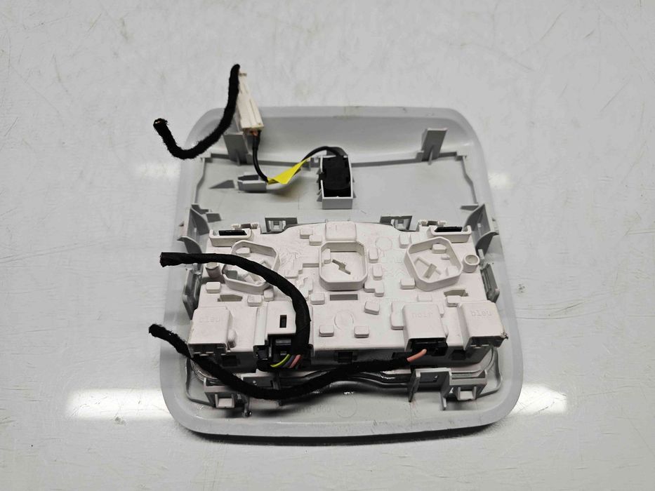 Plafoniera fata Peugeot 2008 [Fabr 2013-prezent] 9673810977