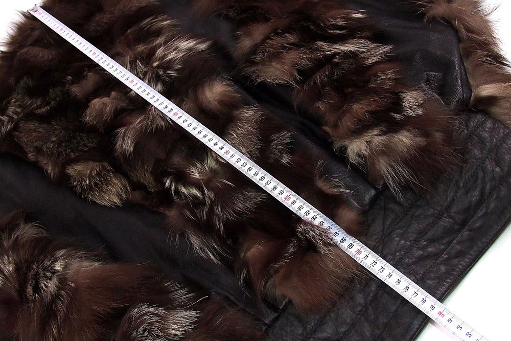 Haina, geaca dama, blana vulpe, mas 44-46, moderna, Made in Italy NOUA