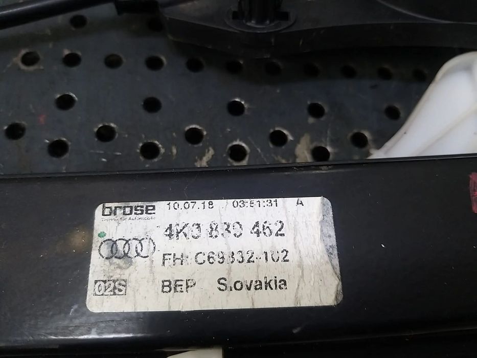 Macara geam dreapta spate audi a6 c8 4k 4k0839462