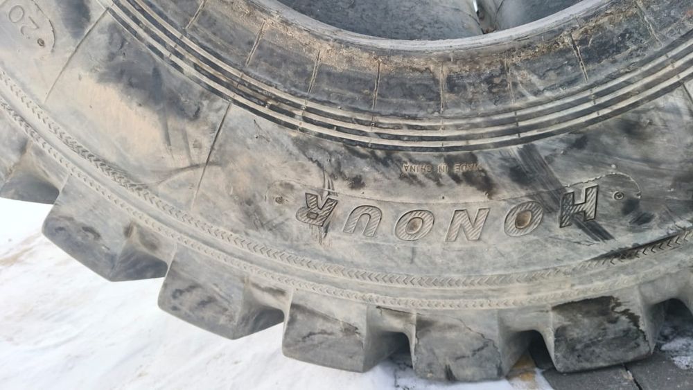 Покрышка камера погрузщикке