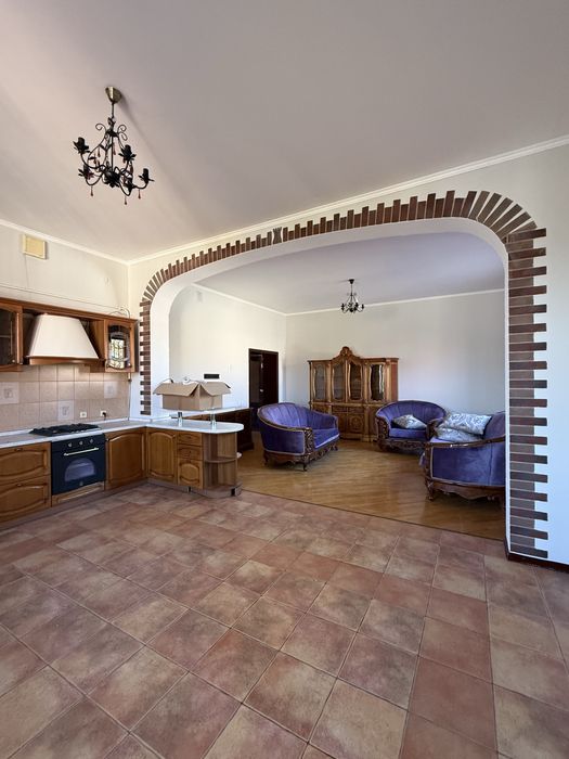 Кухонная мебель