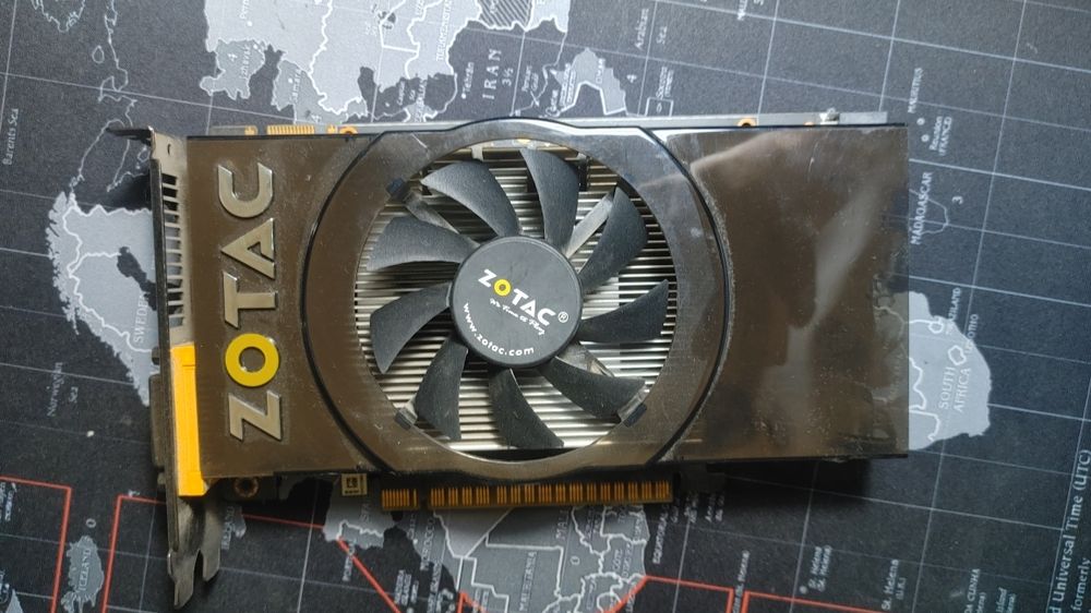 Видеокарта GTX550 TI 1gb