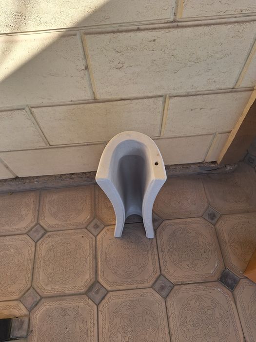 Ножка под раковину