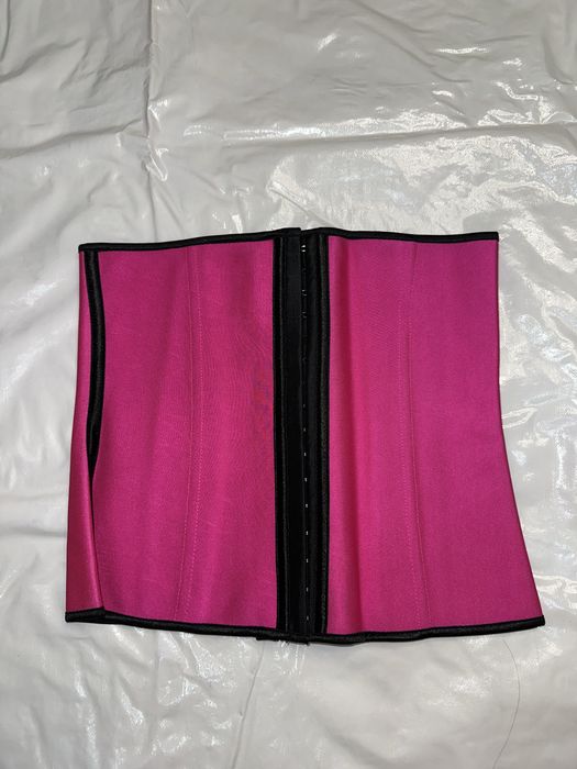 латексный, женский корсет