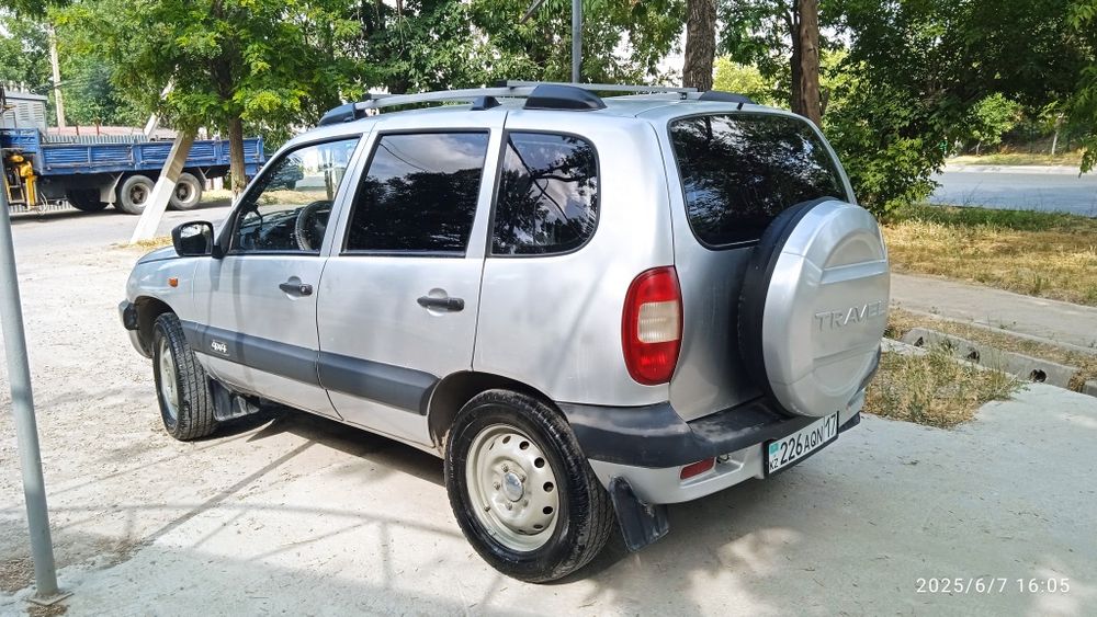 Шевроле нива 2007г,