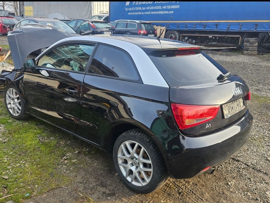 Bara Spate Audi A1 2012
