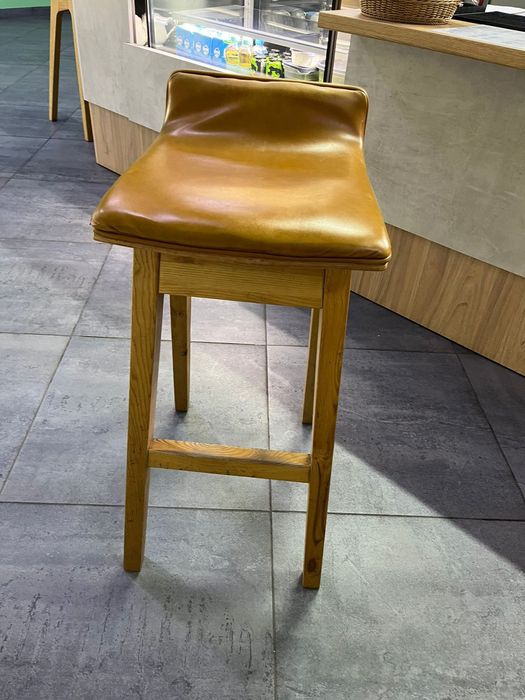 Продаются барные стулья