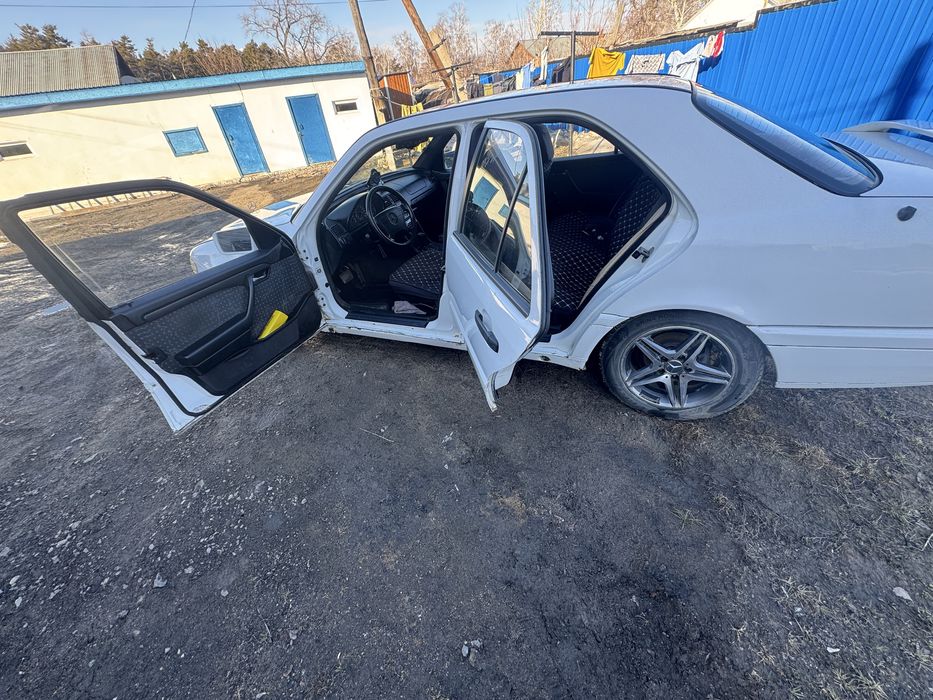 Продам Мерседес с180