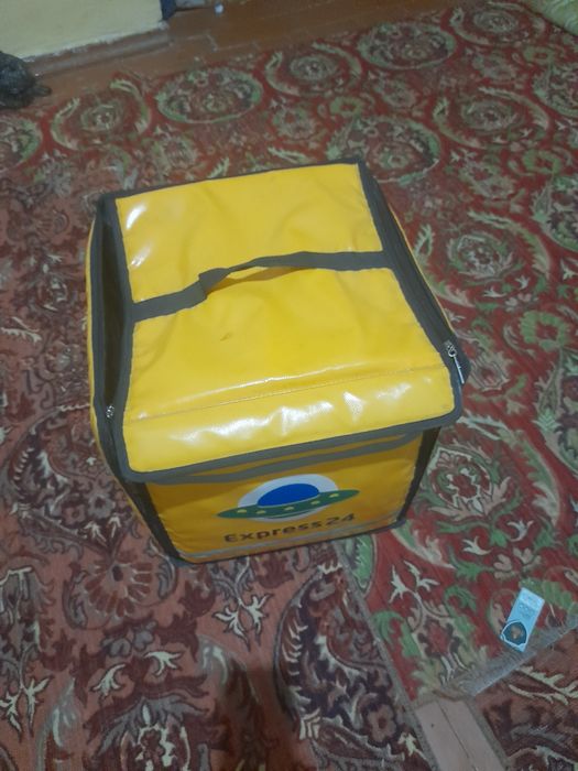 Express 24 sumka sotiladi.