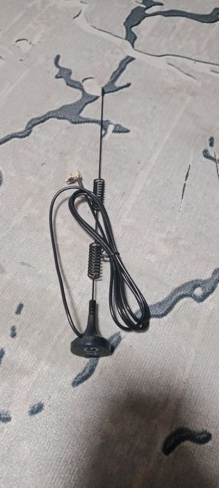 Продам 2 магнитные антены