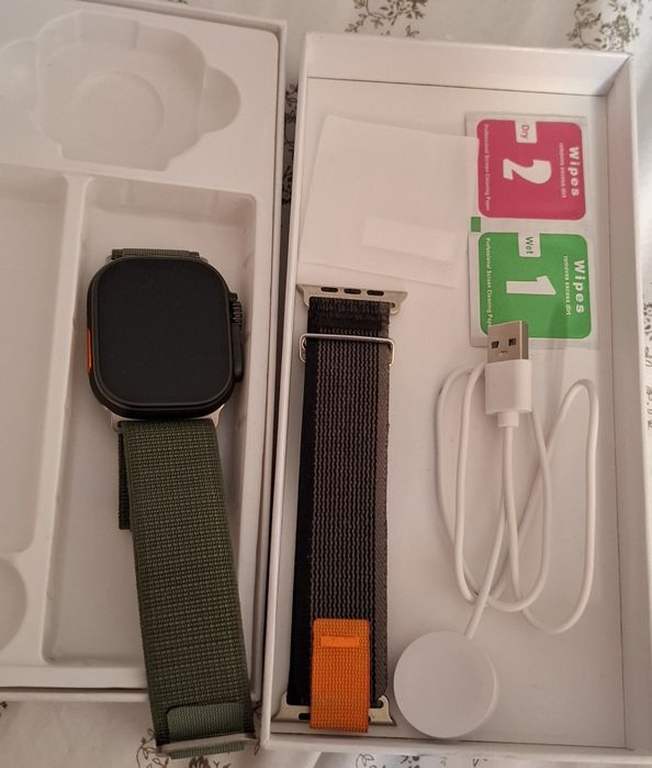 Смарт часовник Ultra 3