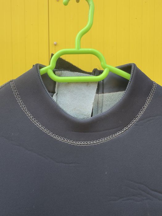 Costum Scafandru Neopren 5mm Sopras Sub - Mărimea M (SH in Stare Bună)