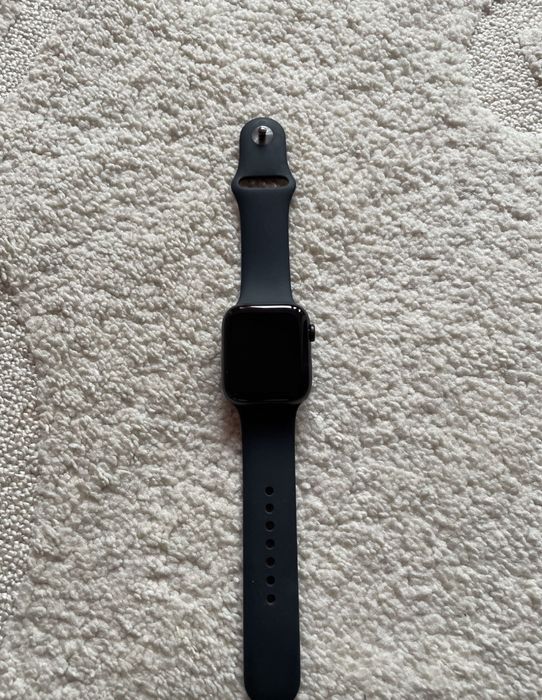 Смарт-часы Apple Watch SE 44 мм