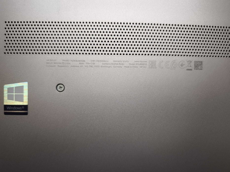 Vand Laptop HP 250 G7