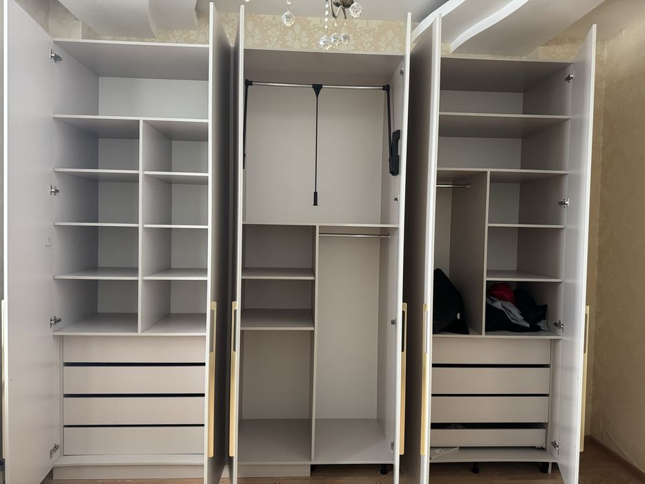 Шкаф спальный гарнитур