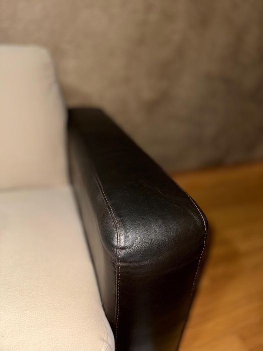 Vanzare set canapea cu 2 fotolii