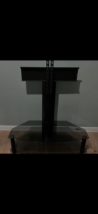 Продам TV полку (коленное стекло)