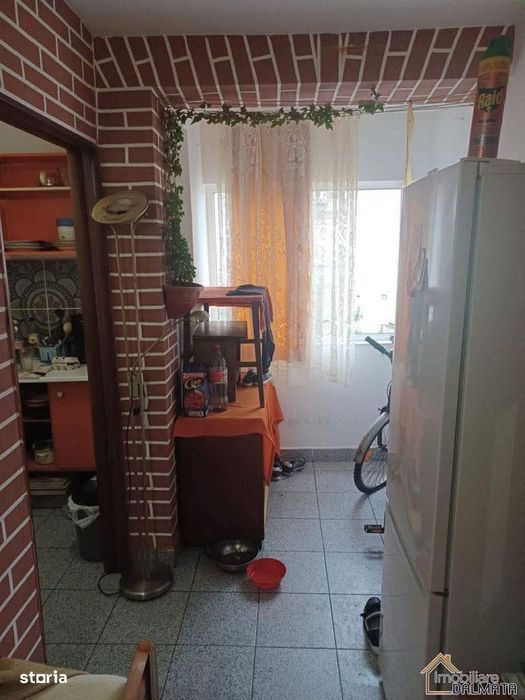 URGENT ! Garsoniera de vanzare , Ostrovului , et.3 , 22.500 euro