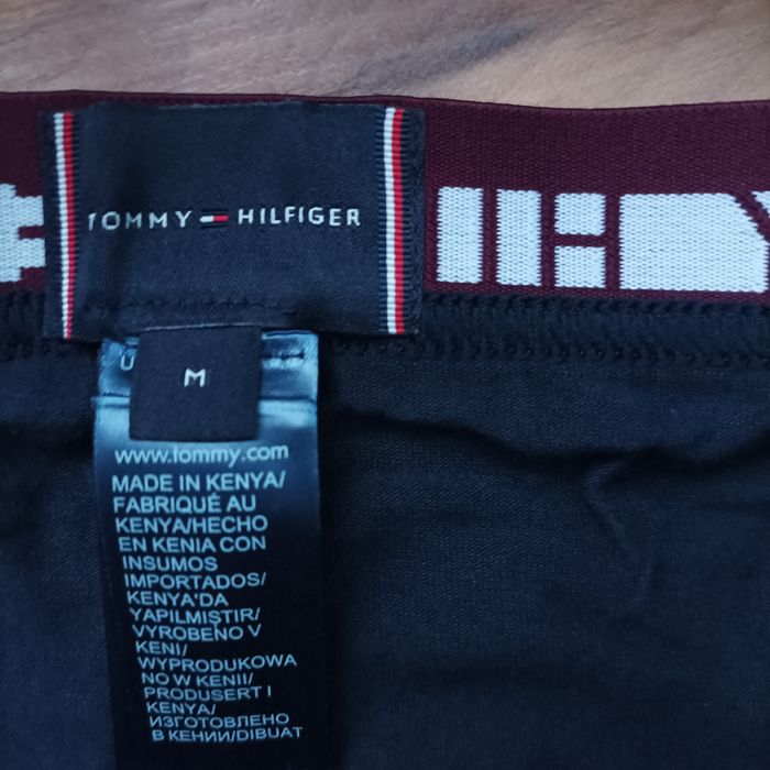 Tommy Hilfiger М размер слипове