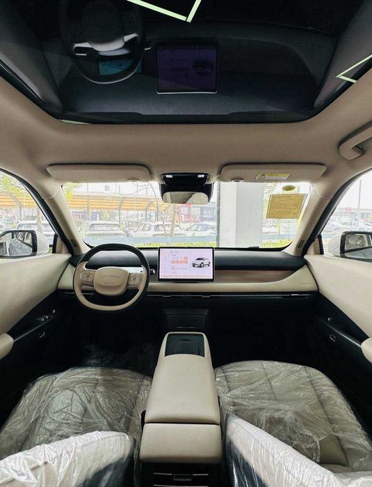 Dongfeng Nammi 06 air 5.200$