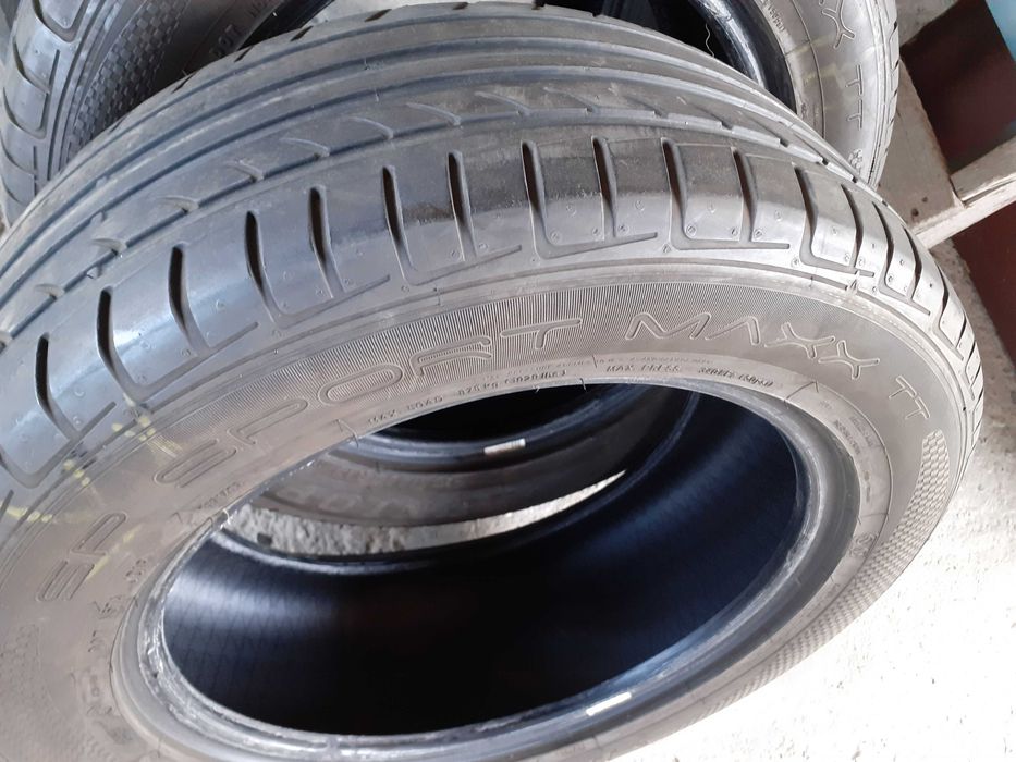 2 anvelope 255/45 R20 SUV și 1 anvelopă 235/55 R17 EXTRA LOAD C Volkswagen T5 T6