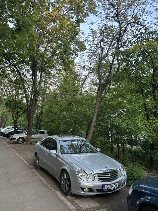 MERCEDES-BENZ E-Class 2008