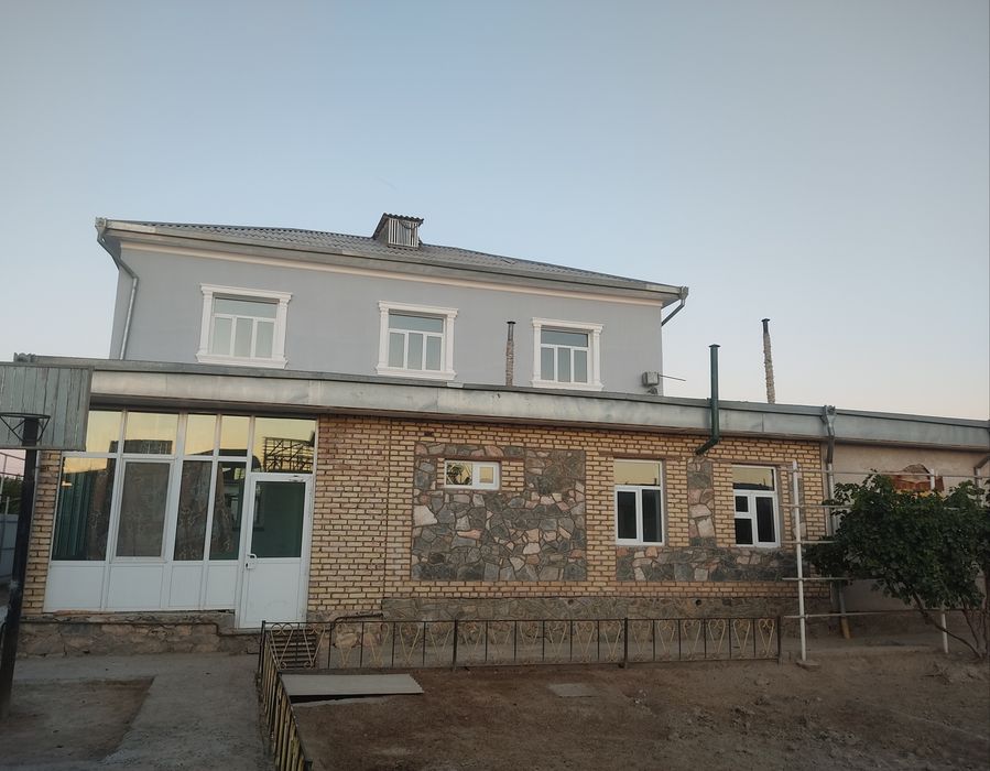 Продаётся коттедж.