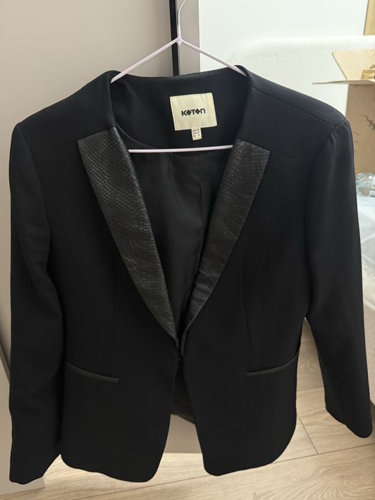 Продам жанский пиджак