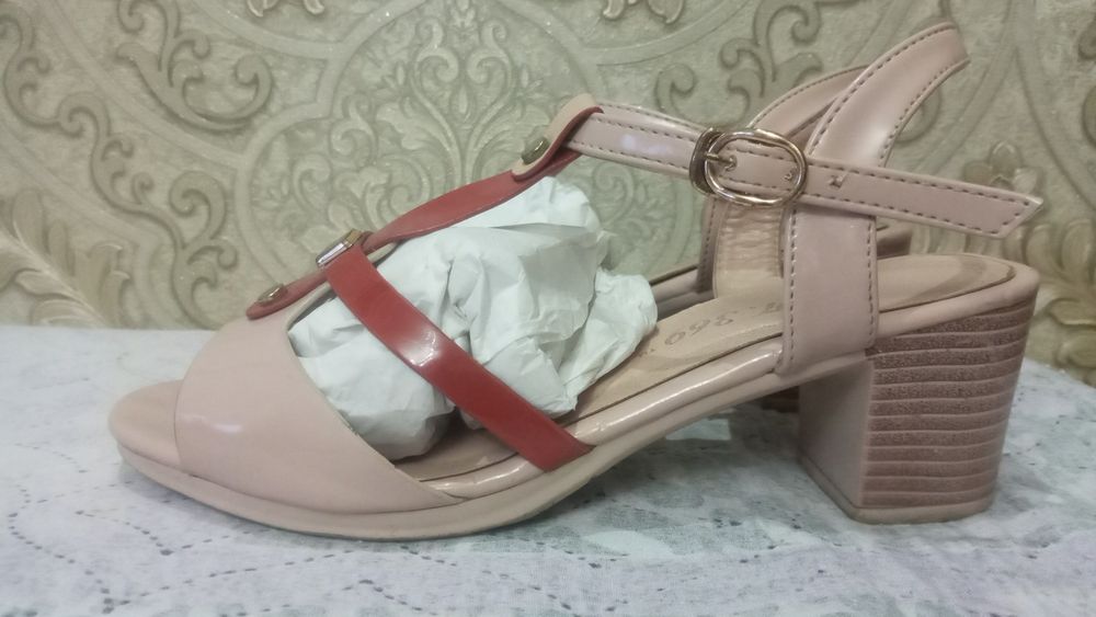 Продам женский обуви