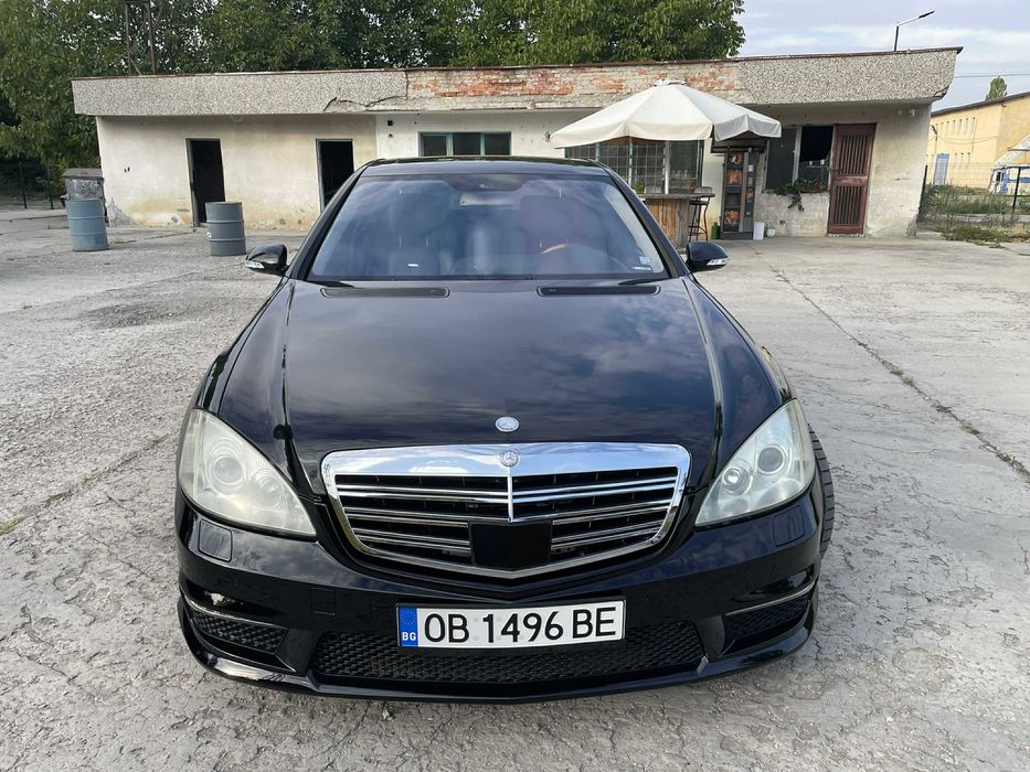 Mercedes-Benz S550