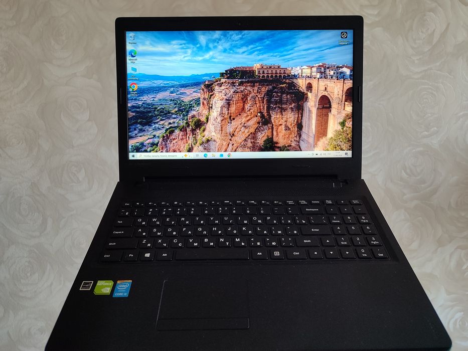 Ноутбук с geforce 920m