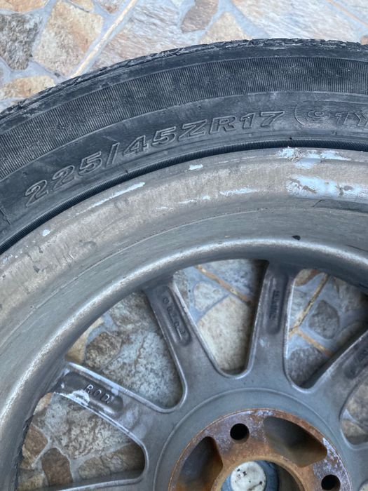 гуми с джанти 17 ки