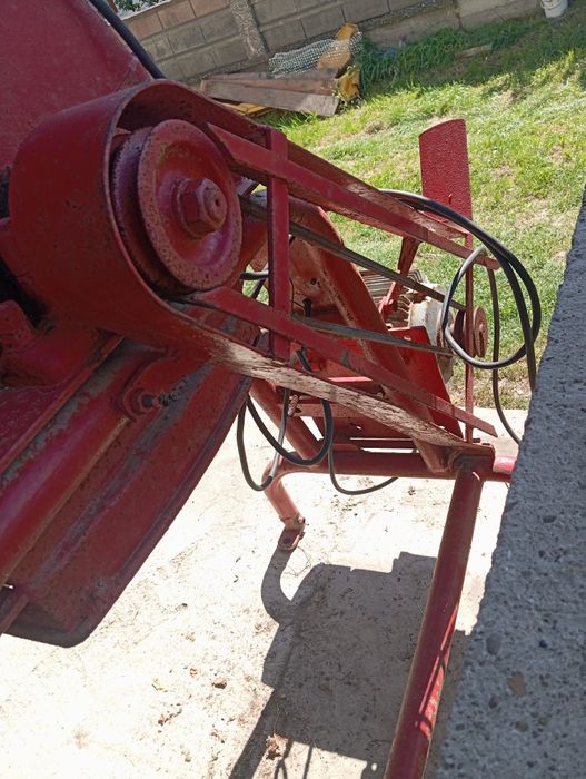 Moară pentru cereale pe curent