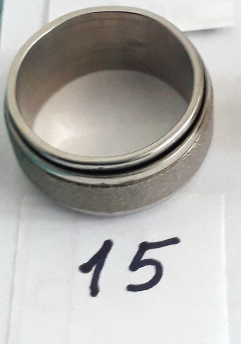 Lănțișoare și inele