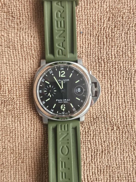 Panerai Luminor GMT Automatic 40mm