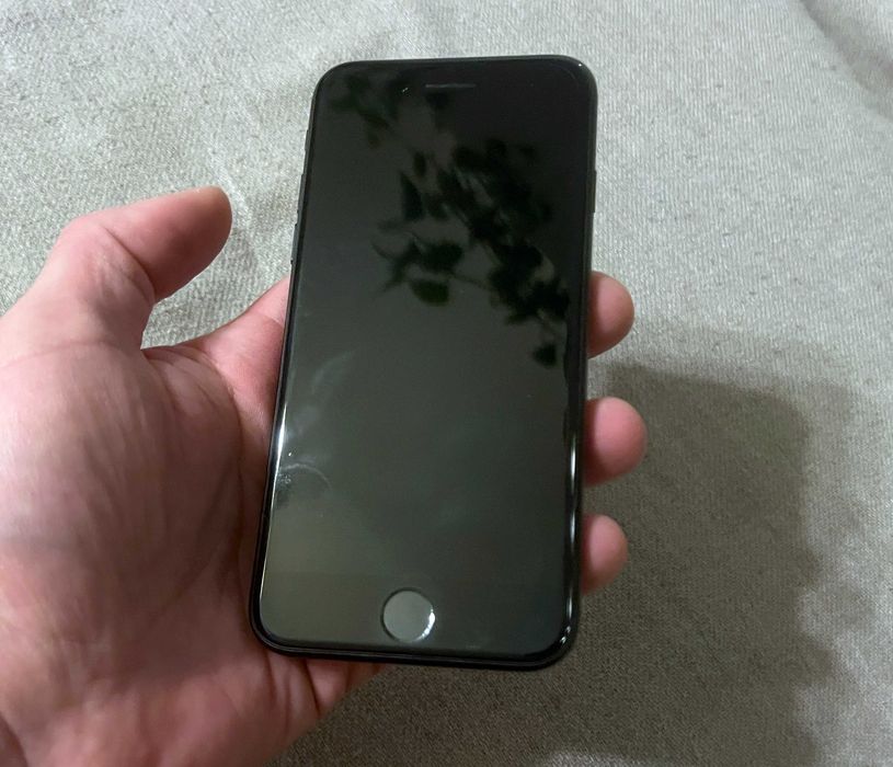 iPhone 7 Black 32GB neactivat 83% baterie pentru piese/proiect