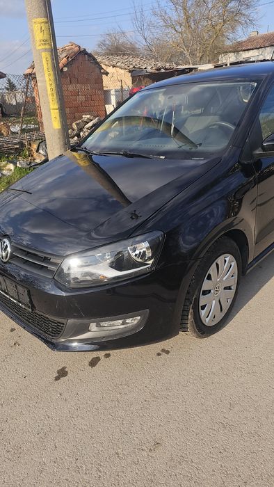 Продавам Поло 1.4 бензин