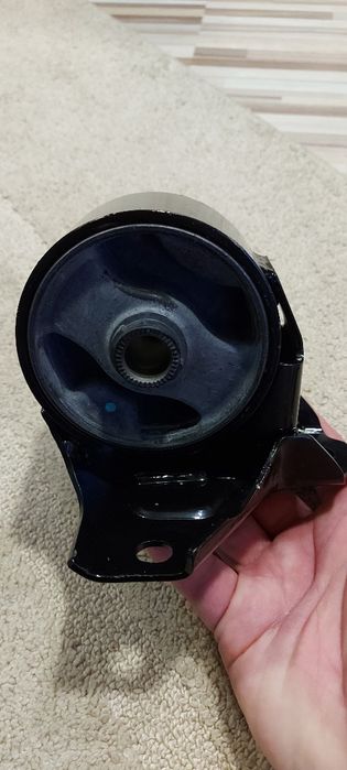 Тампон двигател преден за Хюндай Соната NF 2.0 CRDI 140 коня