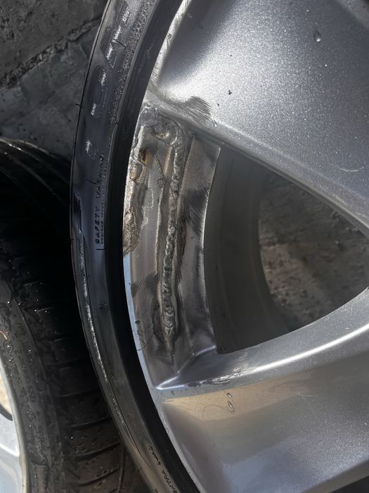 Гуми с джанти 235/40/18