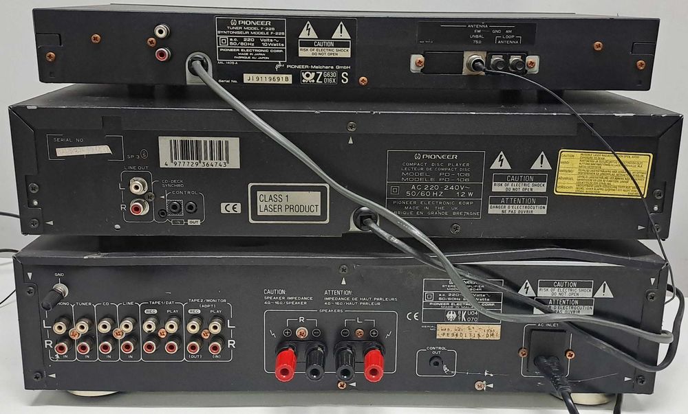 Amplificator Pioneer A-204R + CD PD-106 + F-225 Japan Linie 3 comp