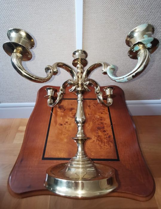 Антикварен бронзов свещник петица масивен тежък позлатен