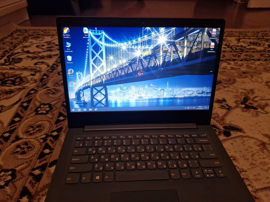 Продам ноутбук lenovo