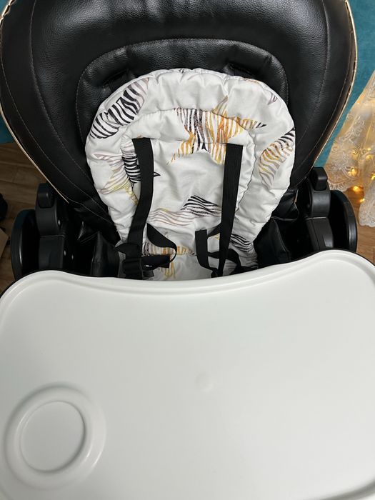 Продам стульчик для кормления