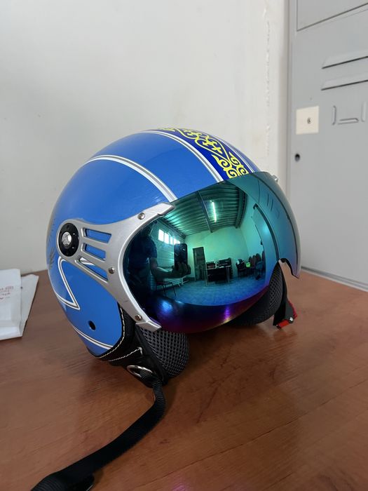 Продам мото шлем