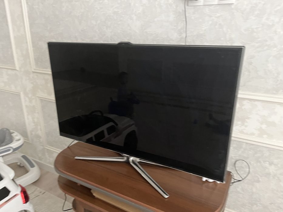 Телевизор самсунг сатылады