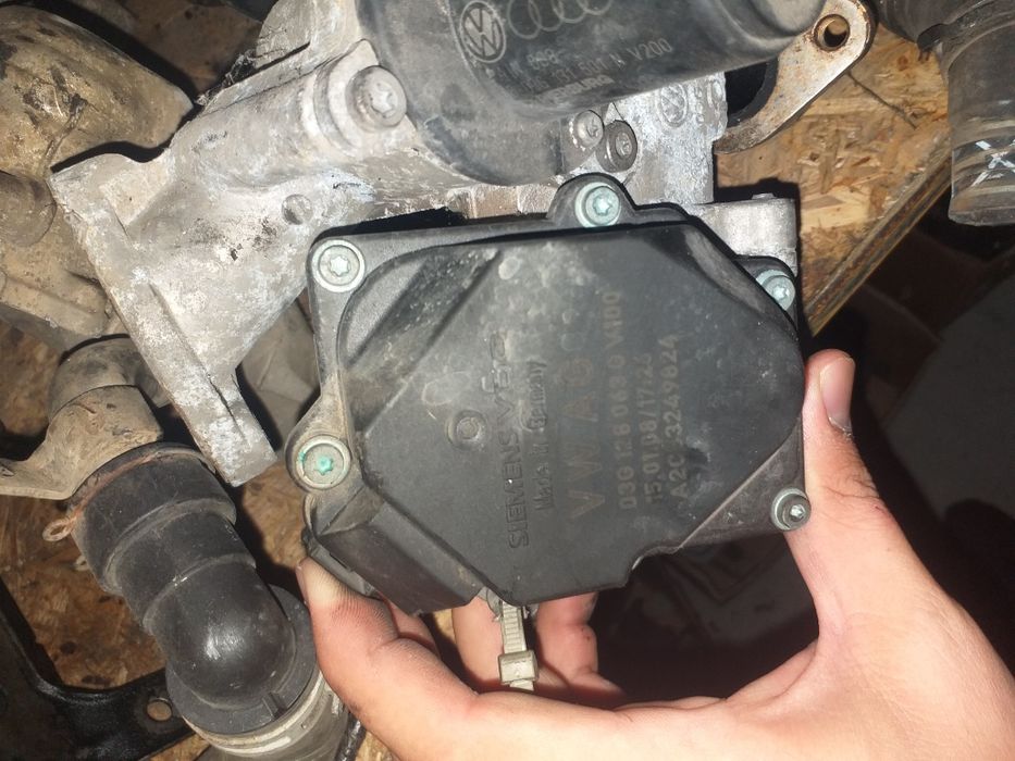 Clapeta admisie acceleratie  1.9 TDI 2.0 TDI BLS BWP BMM BMP