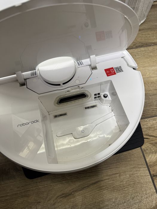Прахосмукачка Roborock Q7 Max с подарък резервни части