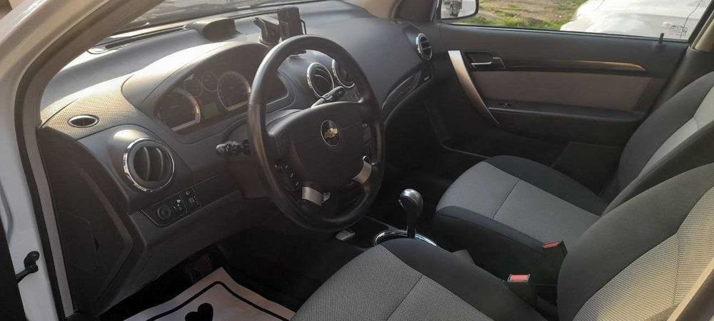 Neksiya-3 A/T Elegant pluys