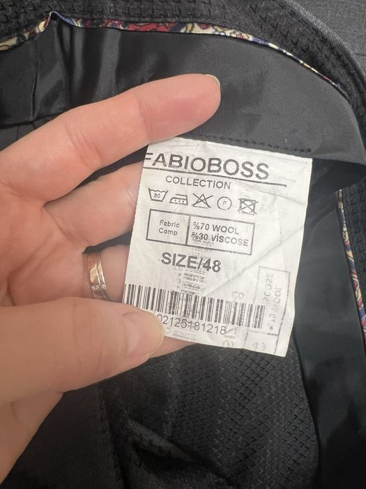 Продам мужской костюм