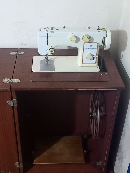 Tikiv mashinasi Chayka 142